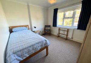 Photo 32- click for photo gallery